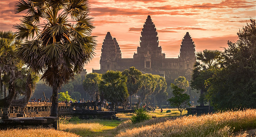 Peaceful scene in Angkor Wat 