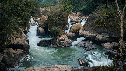 Tips for a nicer tour to Dau Dang Waterfall in Bac Kan, Vietnam