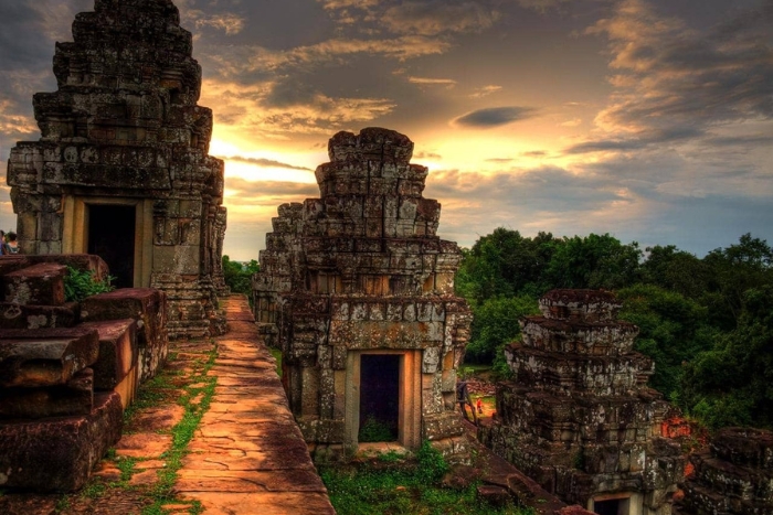 travel-cambodia-with-galatourist