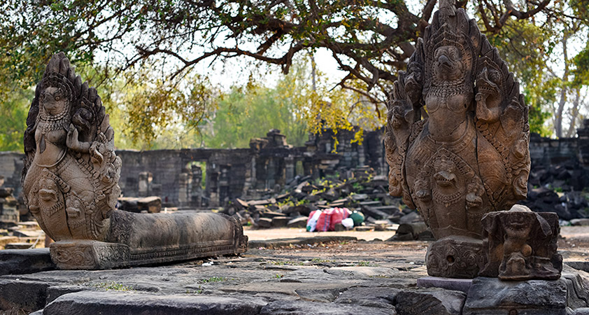 Banteay Chhmar dates from the late 12th to the early 13thcentury and it means Narrow Fortress
