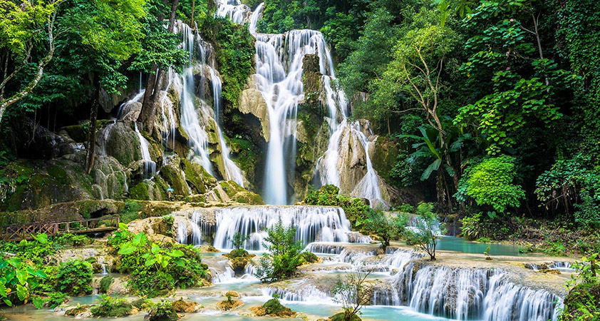 the amazing beauty of Cha Ung Waterfall 