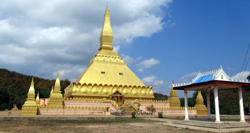 That Phoum Pouk Stupa