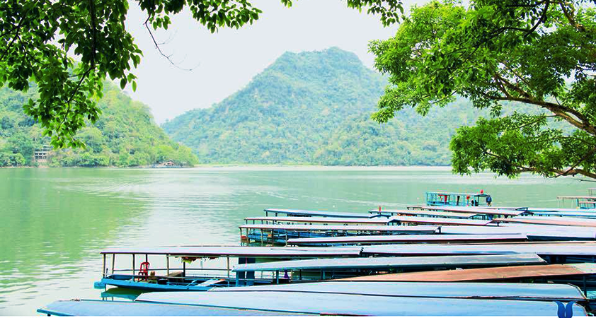 The view of the village toward Ba Be Lake