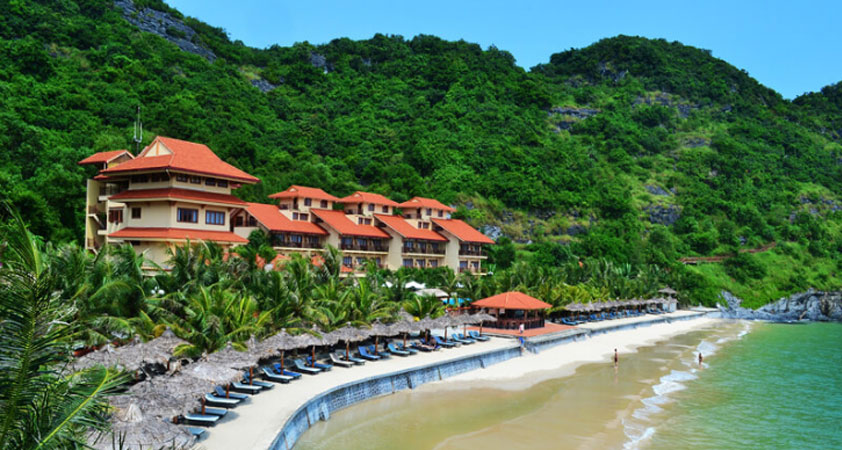 The resorts are located alongside the seashore