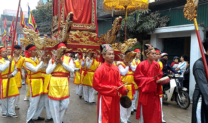 Annual festival at Den temple