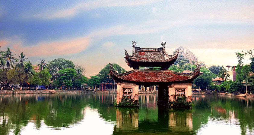 The main pagoda is situated at the heart  of the lake