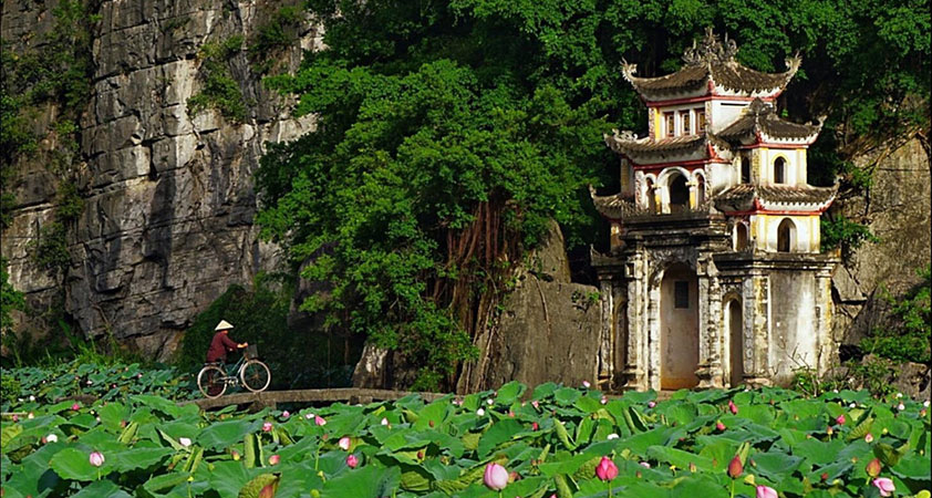 Don''t forget to visit the places among many choices of what to see in Ninh Binh