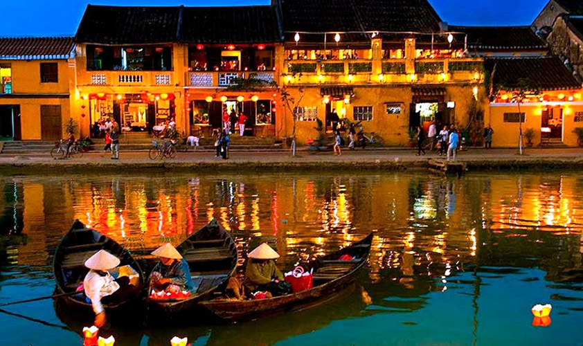 Nightlife at Hoi An ancient town