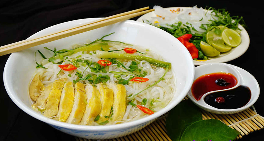 Pho - Beef Noodle is the most famous dish in Vietnam 