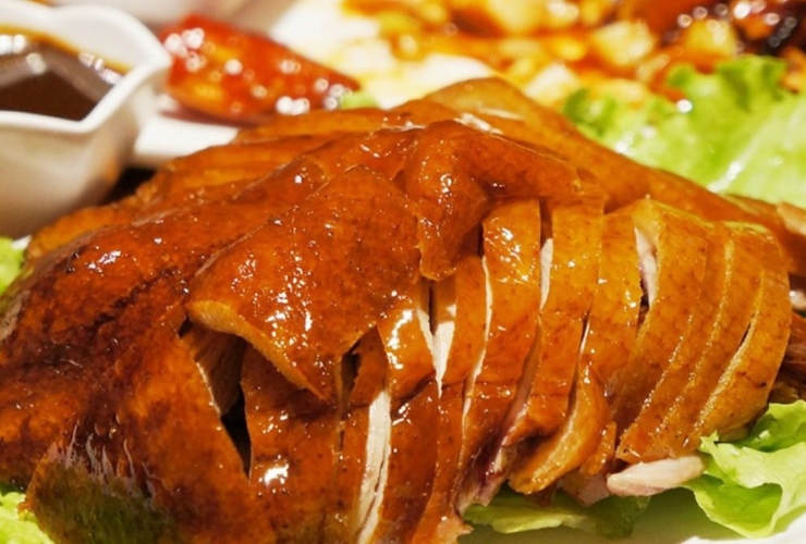 Roasted duck, a dish that reflects cultural essence of the Chinese community