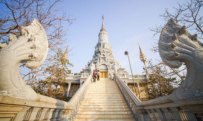 Stupa at Phnom Udong