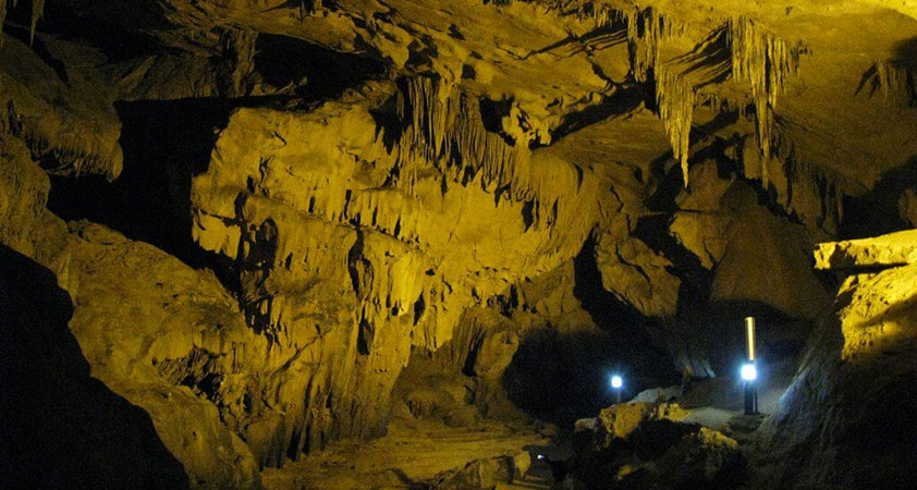Trung Trang cave