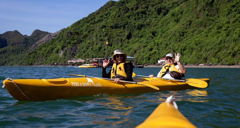 Kayaking in Tra Bau area