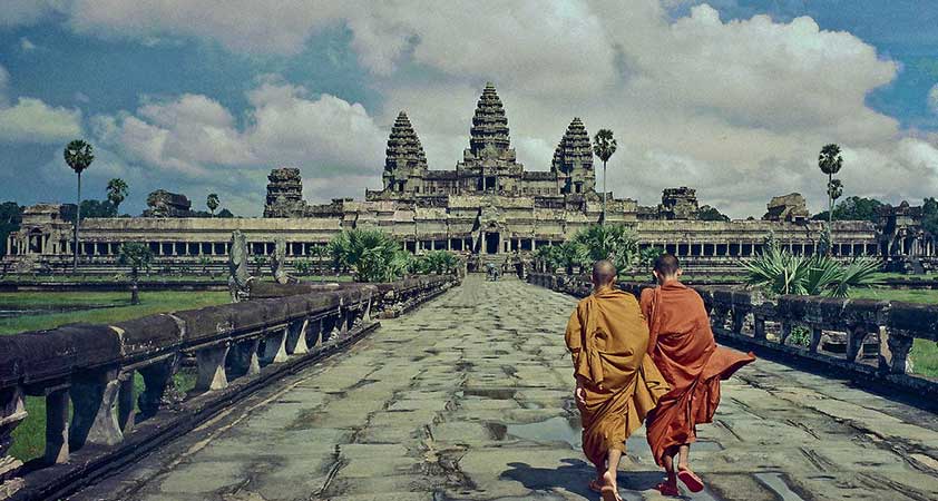 We visit the last capital of the Angkorian Empire – Angkor Vat