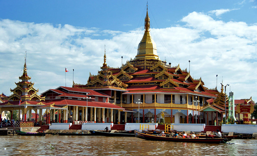 The cruise trip on Inle Lake leads you to Phaungdaw Oo Pagoda
