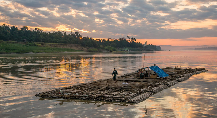View the daily life of the fisher men on Chindwin River