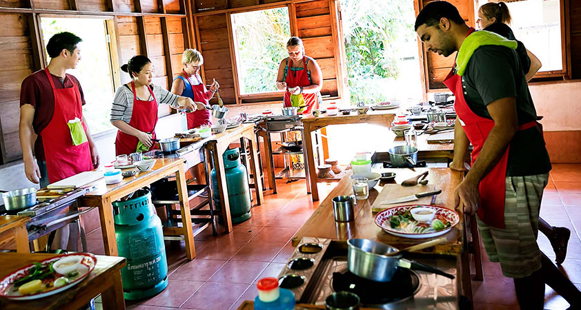 Taking a cooking class in Chiang Mai