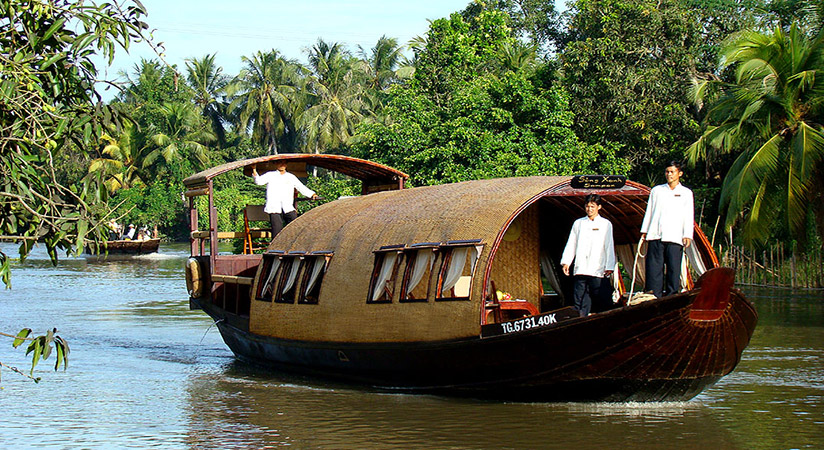 Join a cruise trip along Mekong Delta River