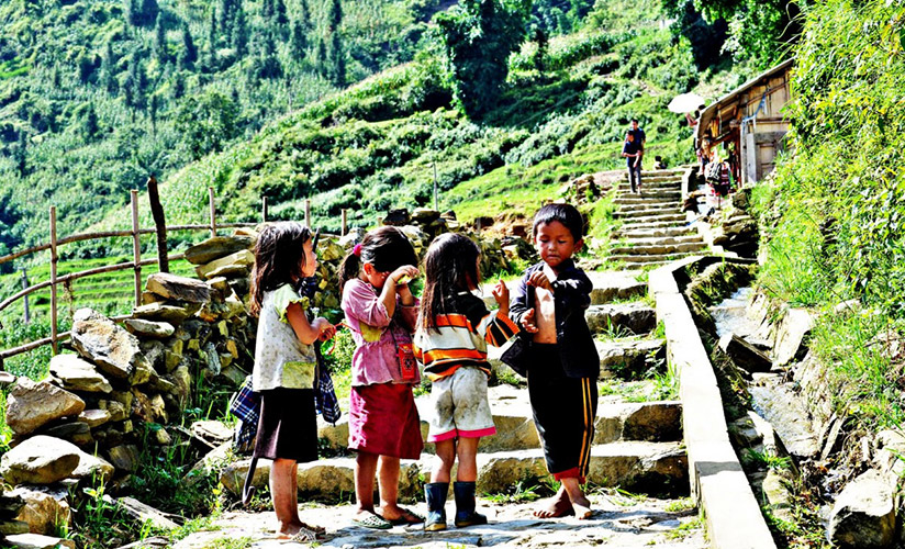 Many children in Sapa can speak English very well