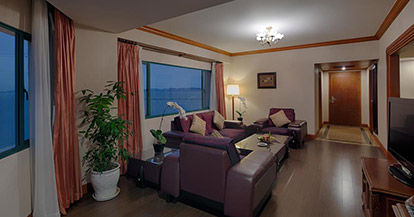  Executive Suite with Sea View