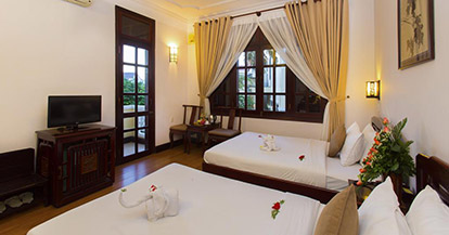  Deluxe Double or Twin Room with Pool View