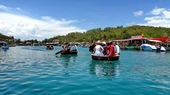Cruise-in-Nha-Trang-Bay-on-Emperor-Junk-1-day-06
