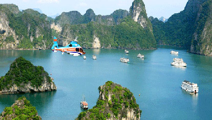 The breathtaking view of 1 day tour Halong bay by helicopter