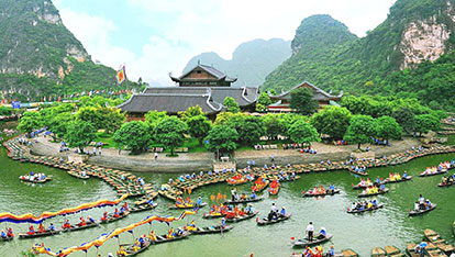 Excited holidays in Hanoi Halong Ninh Binh Sapa | 6 days 5 nights