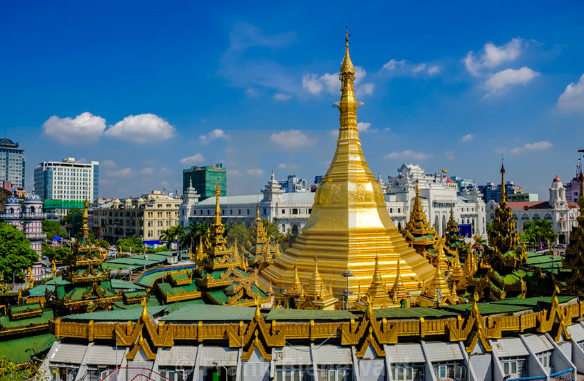 Sule Pagoda is an important Yangon landmark