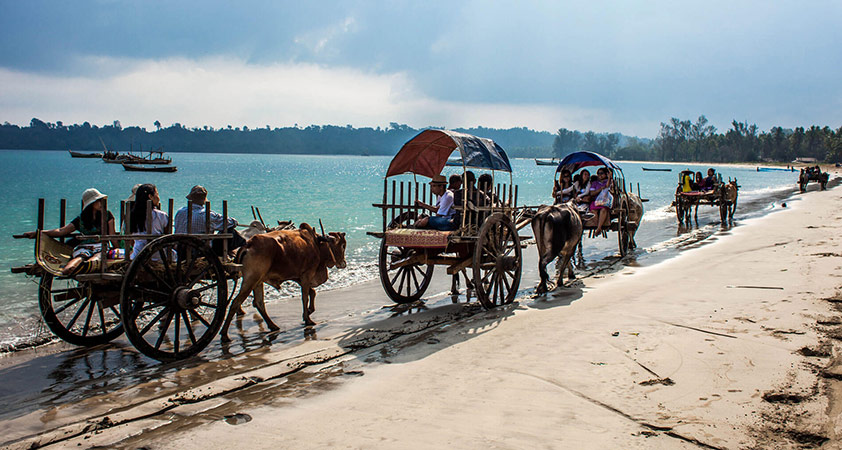 Ride horse along the beach